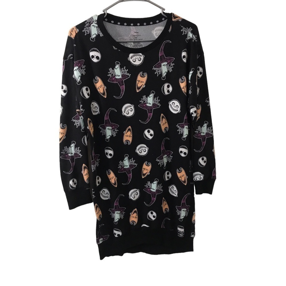 Disney Tim Burton Nightmare before Christmas long pajama top